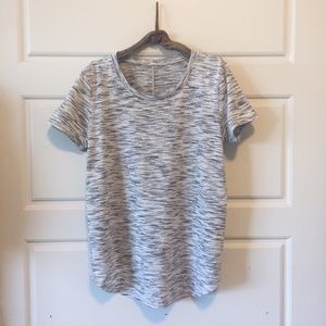 Lululemon Breathable Short Sleeve T